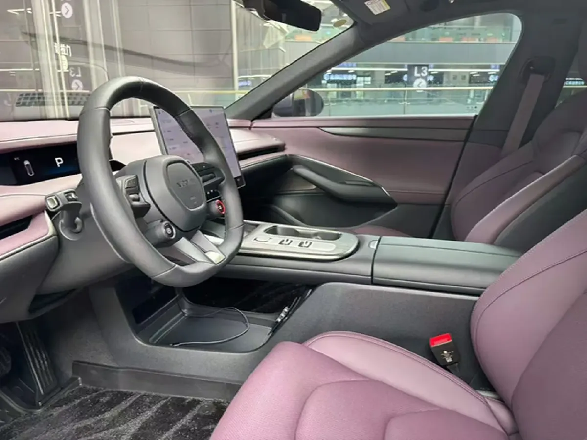 2024 MI SU7 BEV 73.6KWH,autocango,china used car exporter,china ev exporter,chinese used car exporter,chinese used ev exporter