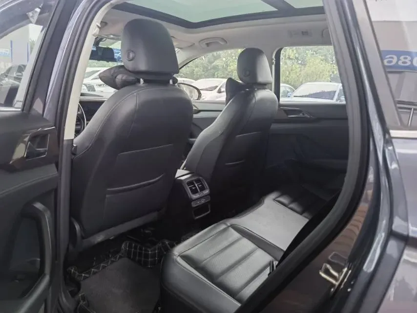 2021 Volkswagen Tharu 1.4T 150HP L4 7DCT,autocango,china used car exporter,china ev exporter,chinese used car exporter,chinese used ev exporter