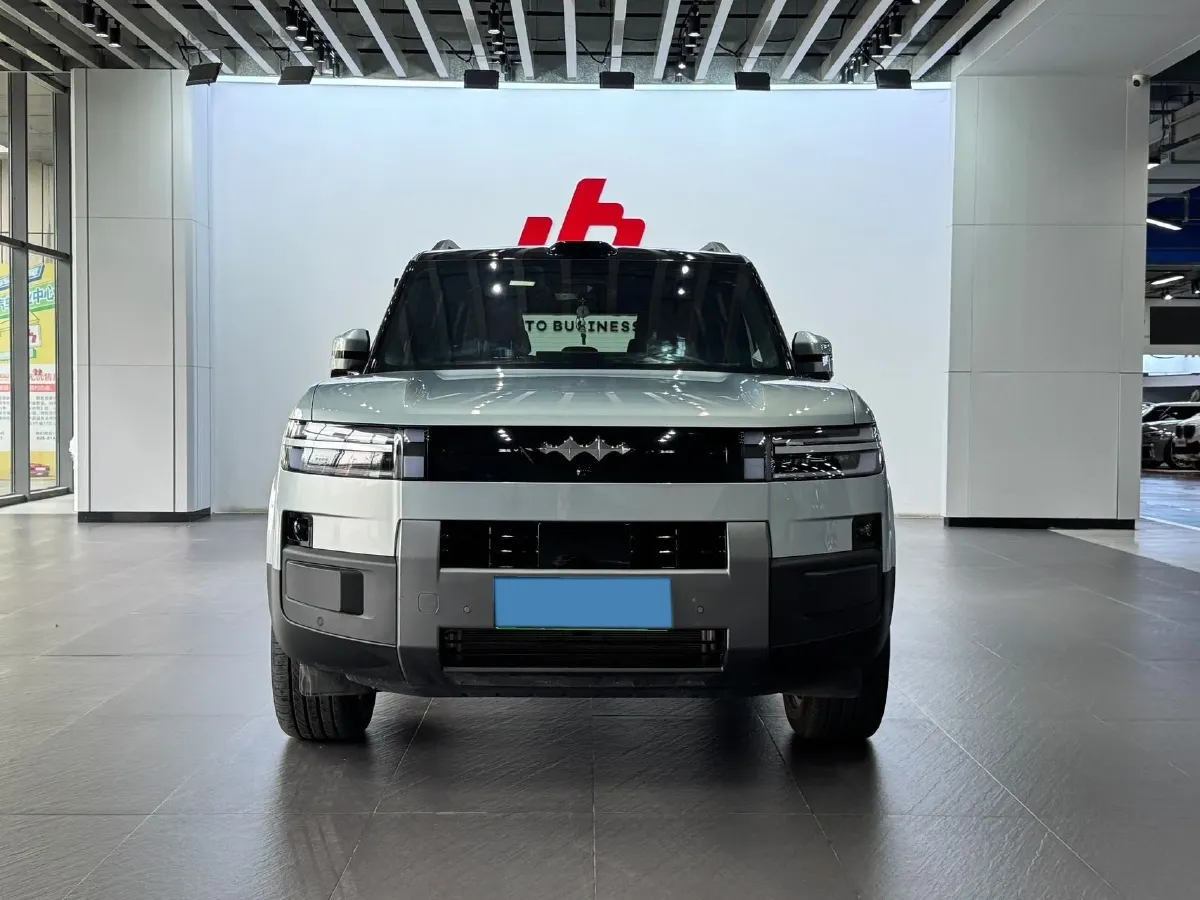 2025 FangChengBao Tai 7 1.5T 156HP L4 E-CVT PHEV,autocango,china used car exporter,china ev exporter,chinese used car exporter,chinese used ev exporter