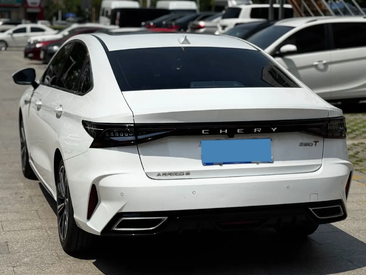 2022 Chery Arrizo 8 1.6T 197HP L4 7DCT,autocango,china used car exporter,china ev exporter,chinese used car exporter,chinese used ev exporter