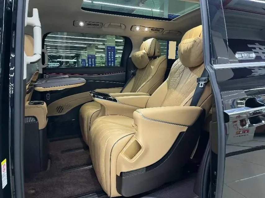 2024 Denza D9 1.5T 139HP L4 E-CVT PHEV 40KWH,autocango,china used car exporter,china ev exporter,chinese used car exporter,chinese used ev exporter