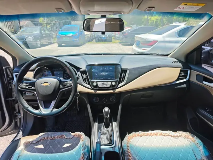 2022 Chevrolet Monza 1.5L 113HP L4 6AT,autocango,china used car exporter,china ev exporter,chinese used car exporter,chinese used ev exporter