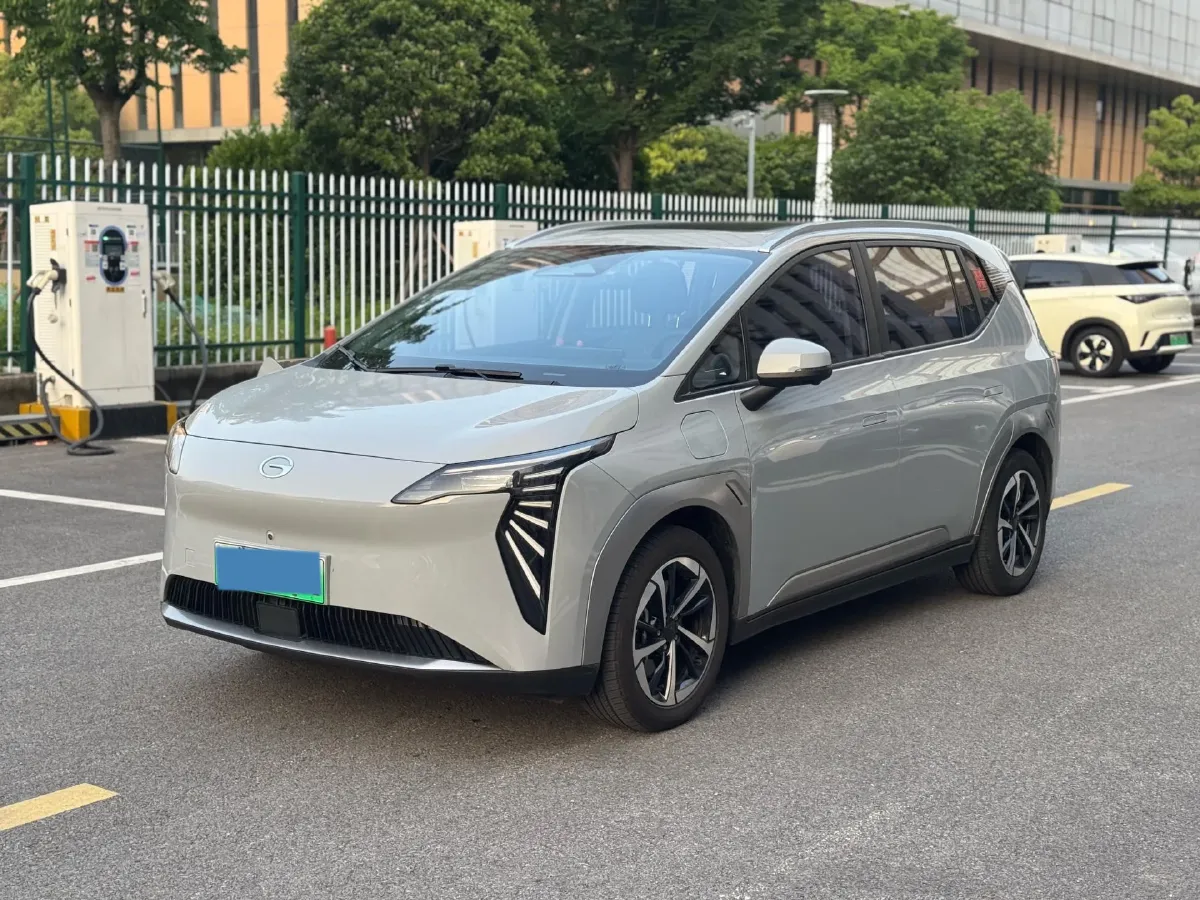 2023 GAC Trumpchi GS4 1.5T 177HP L4 6AT,autocango,china used car exporter,china ev exporter,chinese used car exporter,chinese used ev exporter