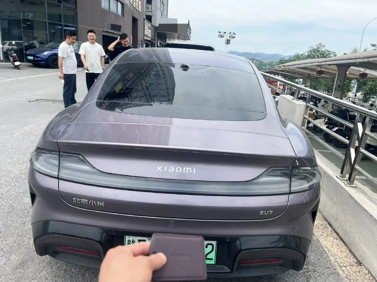 2024 MI SU7 BEV 73.6KWH,autocango,china used car exporter,china ev exporter,chinese used car exporter,chinese used ev exporter