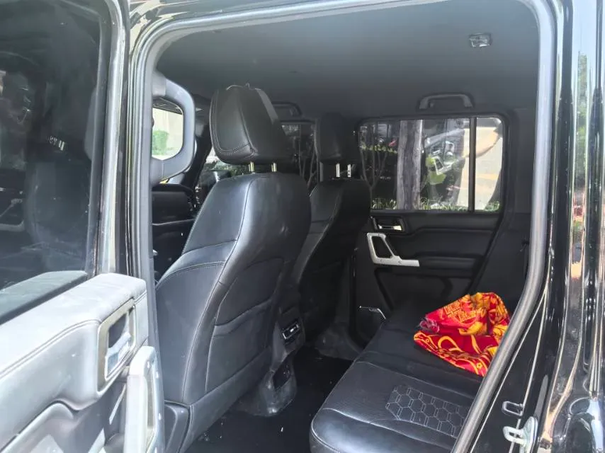 2024 212 212 T01 2.0T 252HP L4 8AT,autocango,china used car exporter,china ev exporter,chinese used car exporter,chinese used ev exporter