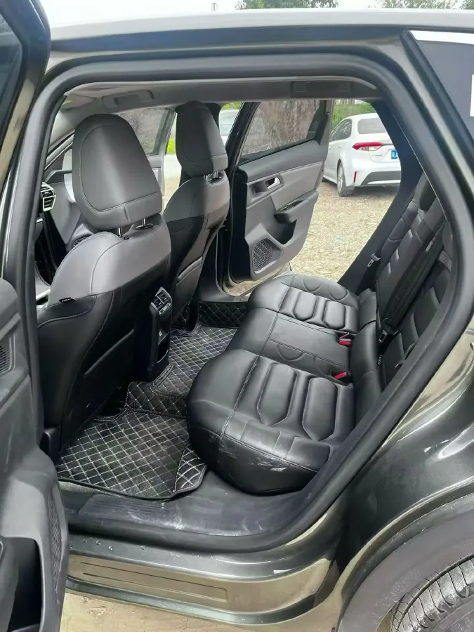 2021 Citroen C5 X 1.6T 175HP L4 8AT,autocango,china used car exporter,china ev exporter,chinese used car exporter,chinese used ev exporter
