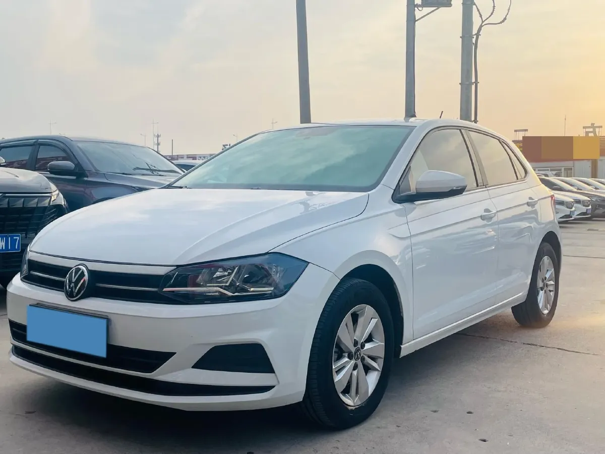 2023 Volkswagen Polo 1.5L 110HP L4 6AT,autocango,china used car exporter,china ev exporter,chinese used car exporter,chinese used ev exporter