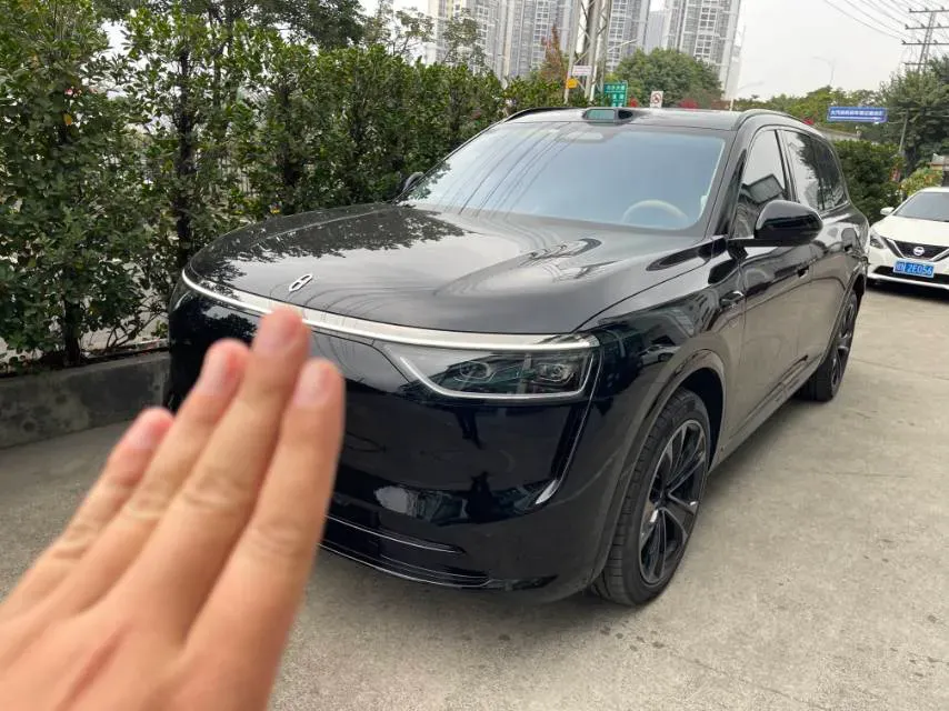 2025 AITO AITO M8 REEV 160HP REEV 53.4KWH,autocango,china used car exporter,china ev exporter,chinese used car exporter,chinese used ev exporter