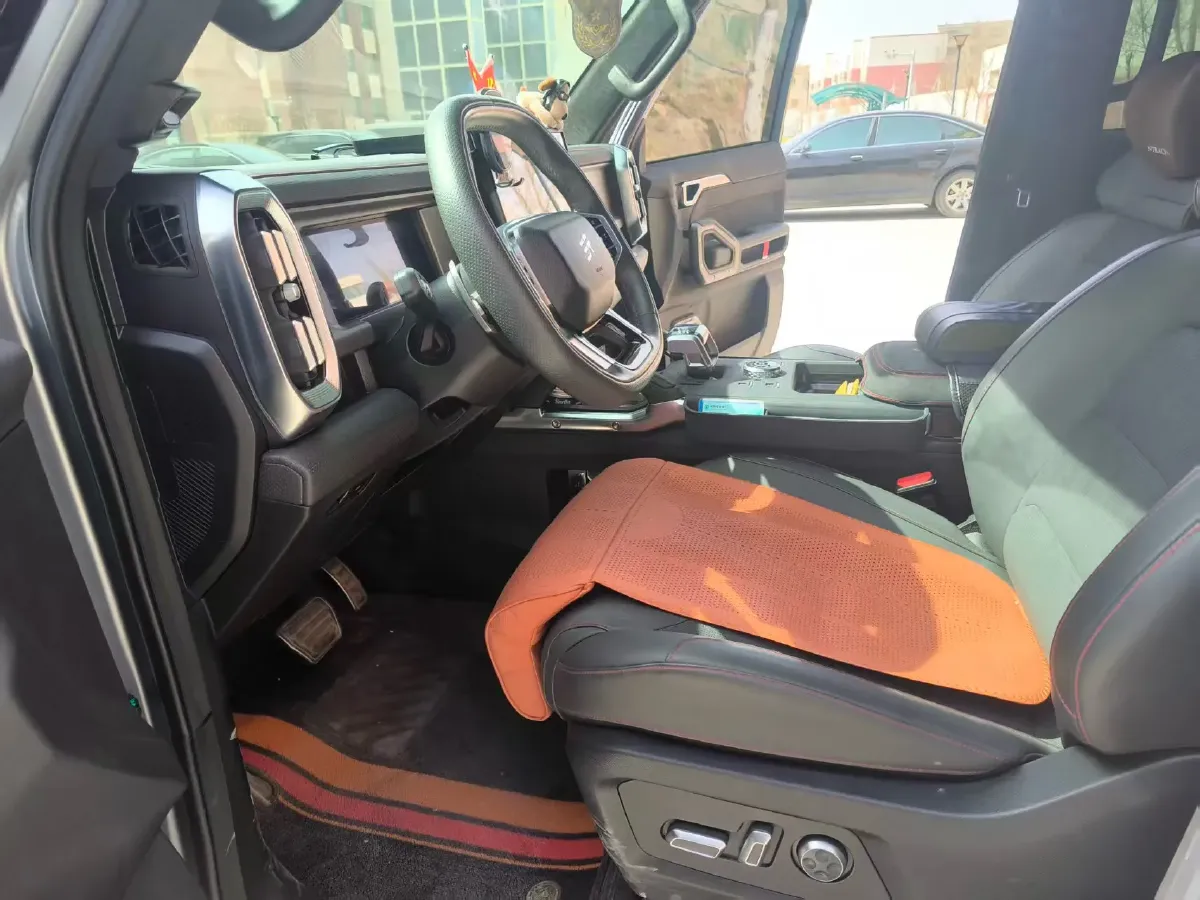 2023 Jetour Traveller 2.0T 254HP L4 7DCT,autocango,china used car exporter,china ev exporter,chinese used car exporter,chinese used ev exporter