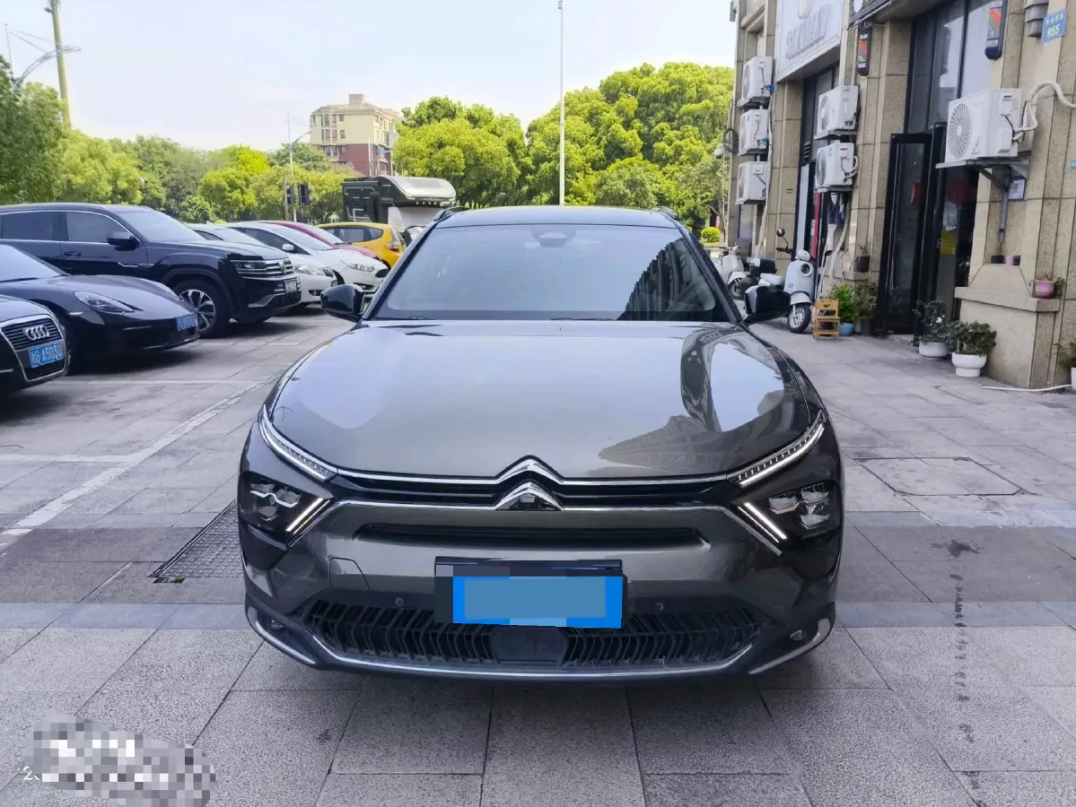 2022 Citroen C5 X 1.6T 175HP L4 8AT,autocango,china used car exporter,china ev exporter,chinese used car exporter,chinese used ev exporter