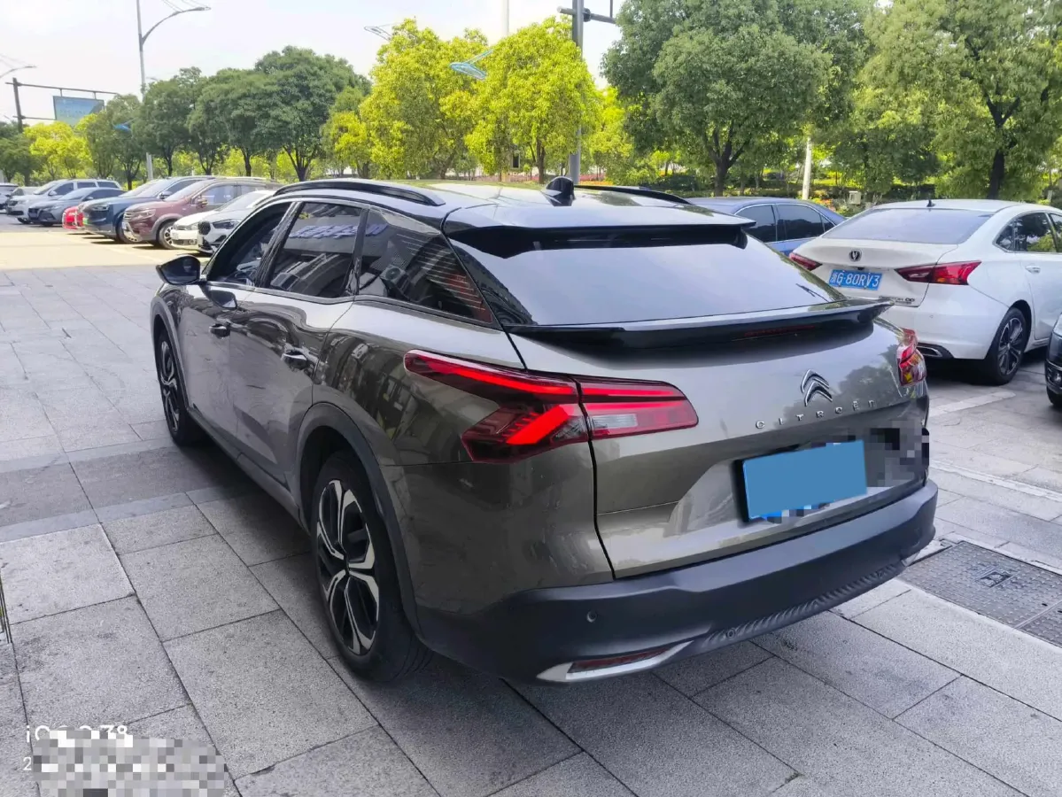 2022 Citroen C5 X 1.6T 175HP L4 8AT,autocango,china used car exporter,china ev exporter,chinese used car exporter,chinese used ev exporter