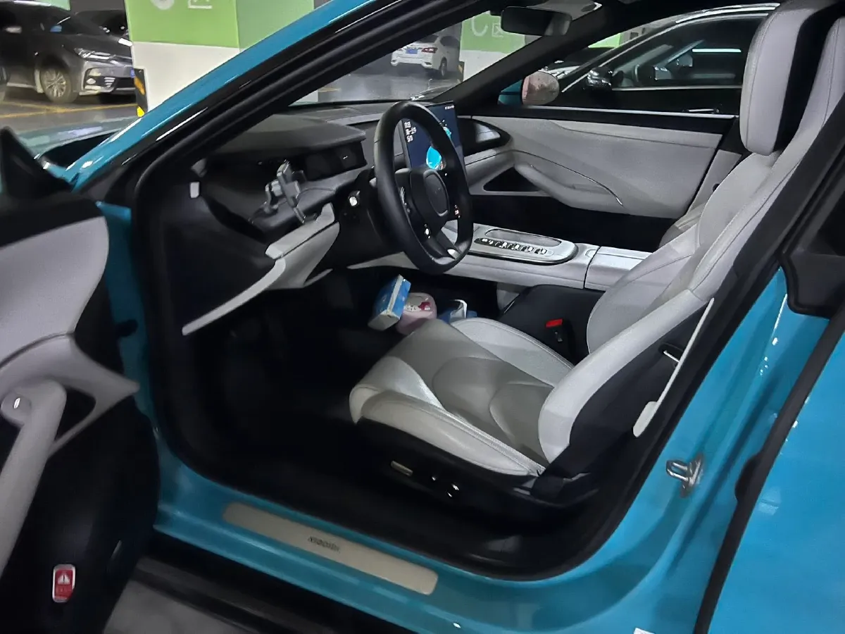 2024 MI SU7 BEV 94.3KWH,autocango,china used car exporter,china ev exporter,chinese used car exporter,chinese used ev exporter