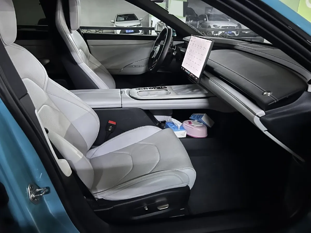 2024 MI SU7 BEV 94.3KWH,autocango,china used car exporter,china ev exporter,chinese used car exporter,chinese used ev exporter