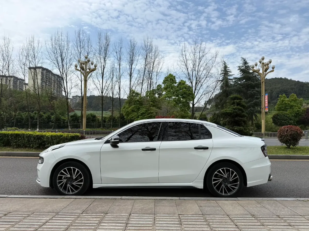 2021 LYNK&CO 03 1.5T 180HP L3 7DCT,autocango,china used car exporter,china ev exporter,chinese used car exporter,chinese used ev exporter