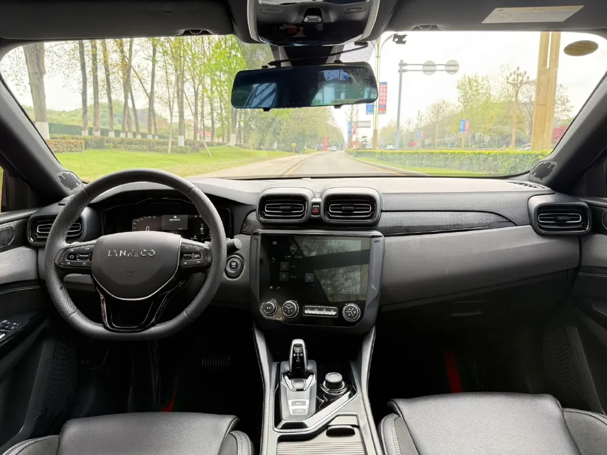2021 LYNK&CO 03 1.5T 180HP L3 7DCT,autocango,china used car exporter,china ev exporter,chinese used car exporter,chinese used ev exporter