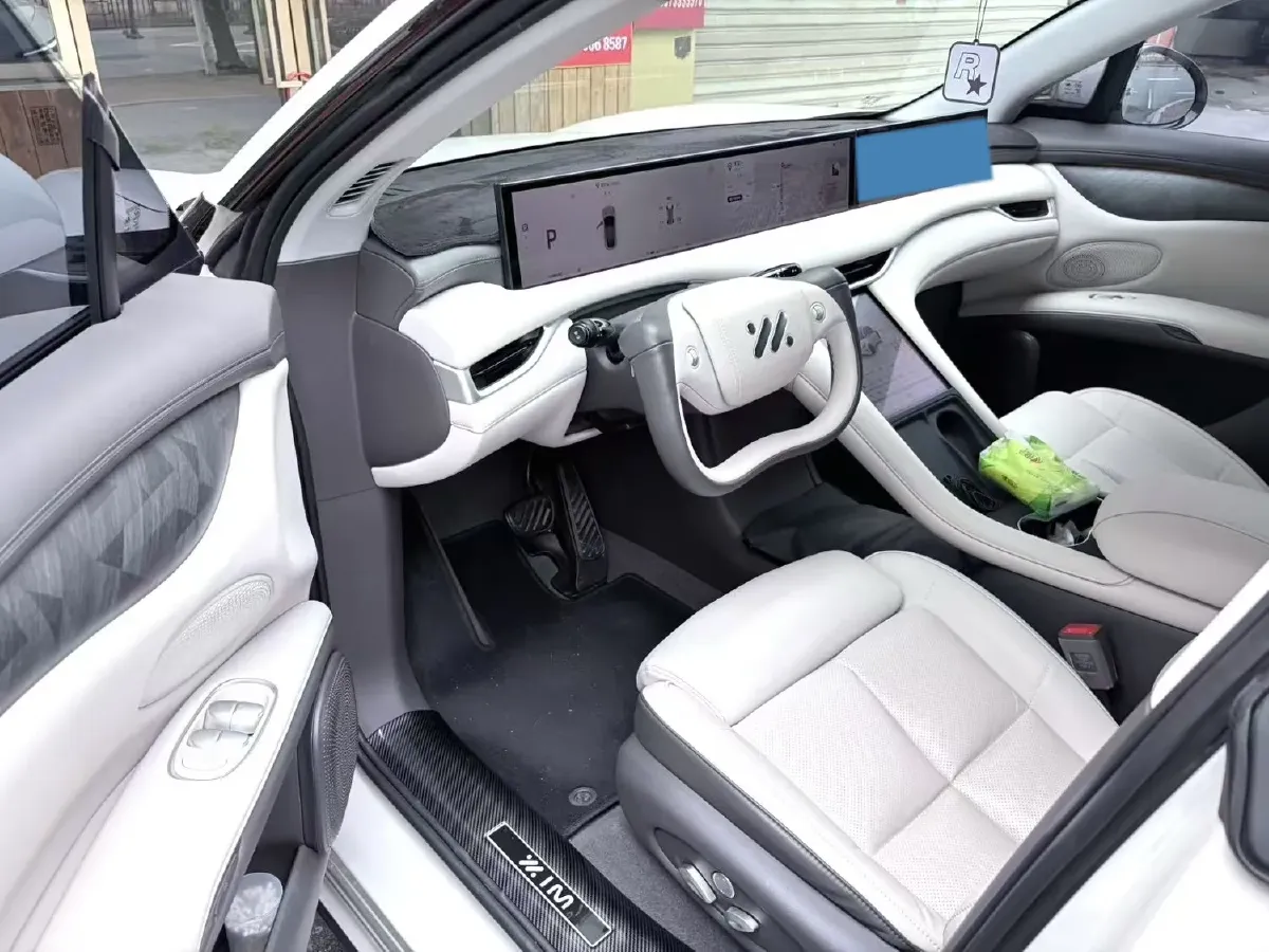 2023 IM LS6 BEV 71KWH,autocango,china used car exporter,china ev exporter,chinese used car exporter,chinese used ev exporter