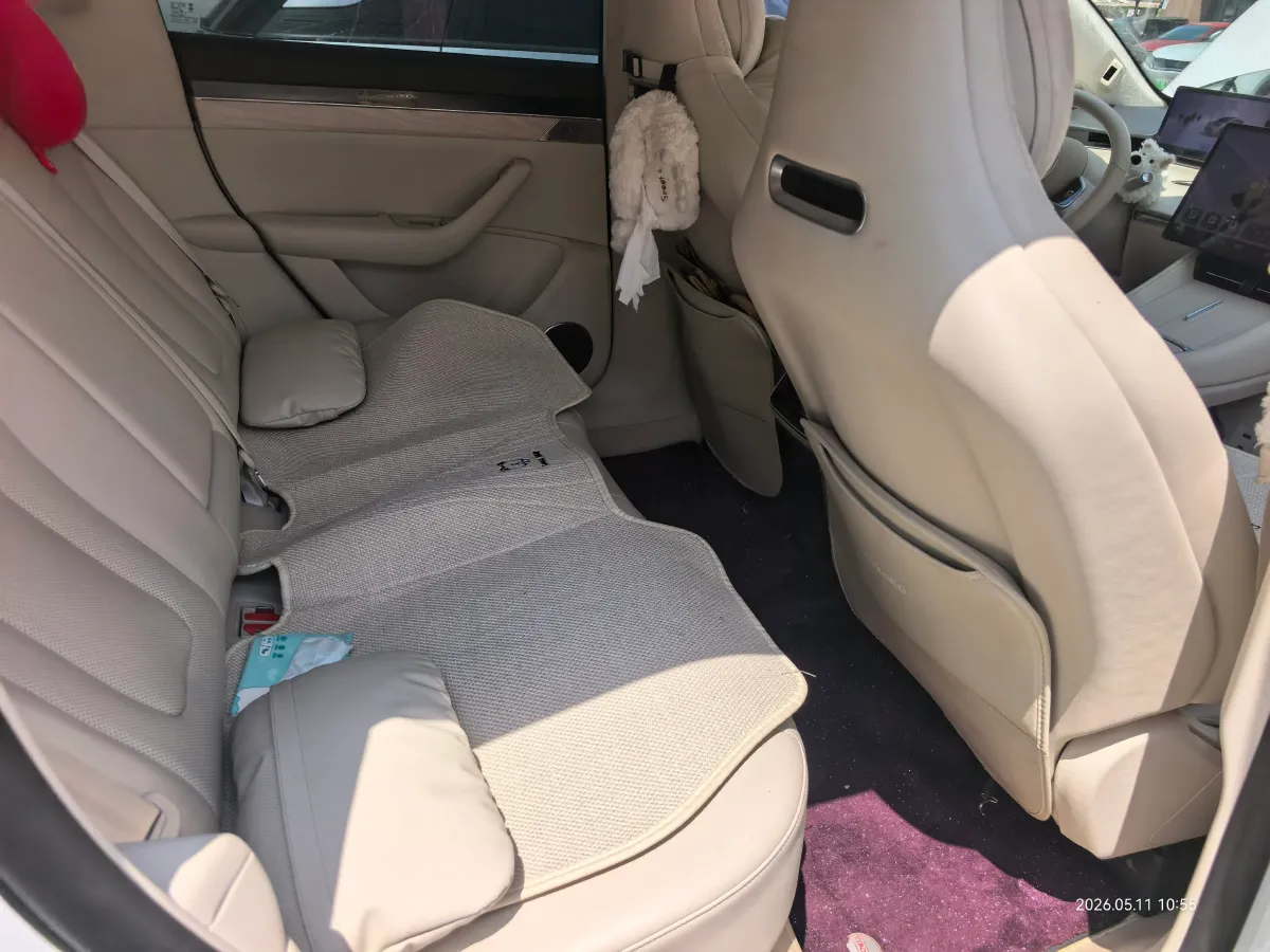 2024 HIMA R7 BEV 82KWH,autocango,china used car exporter,china ev exporter,chinese used car exporter,chinese used ev exporter
