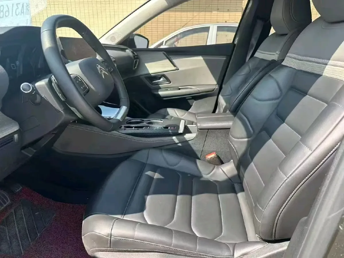 2021 Citroen C5 X 1.6T 175HP L4 8AT,autocango,china used car exporter,china ev exporter,chinese used car exporter,chinese used ev exporter