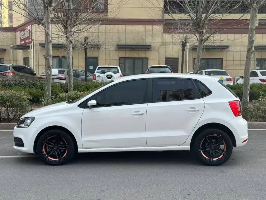2016 Volkswagen Polo 1.4L 90HP L4 6AT,autocango,china used car exporter,china ev exporter,chinese used car exporter,chinese used ev exporter