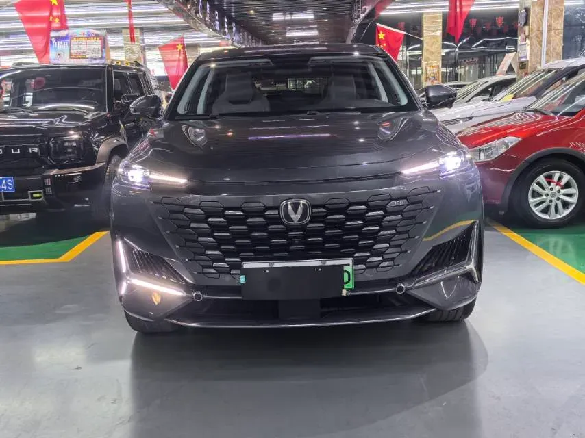 2023 ChangAn UNI-K iDD 1.5T 170HP L4 6TCT PHEV 28.39KWH,autocango,china used car exporter,china ev exporter,chinese used car exporter,chinese used ev exporter