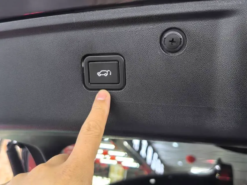 2023 ChangAn UNI-K iDD 1.5T 170HP L4 6TCT PHEV 28.39KWH,autocango,china used car exporter,china ev exporter,chinese used car exporter,chinese used ev exporter