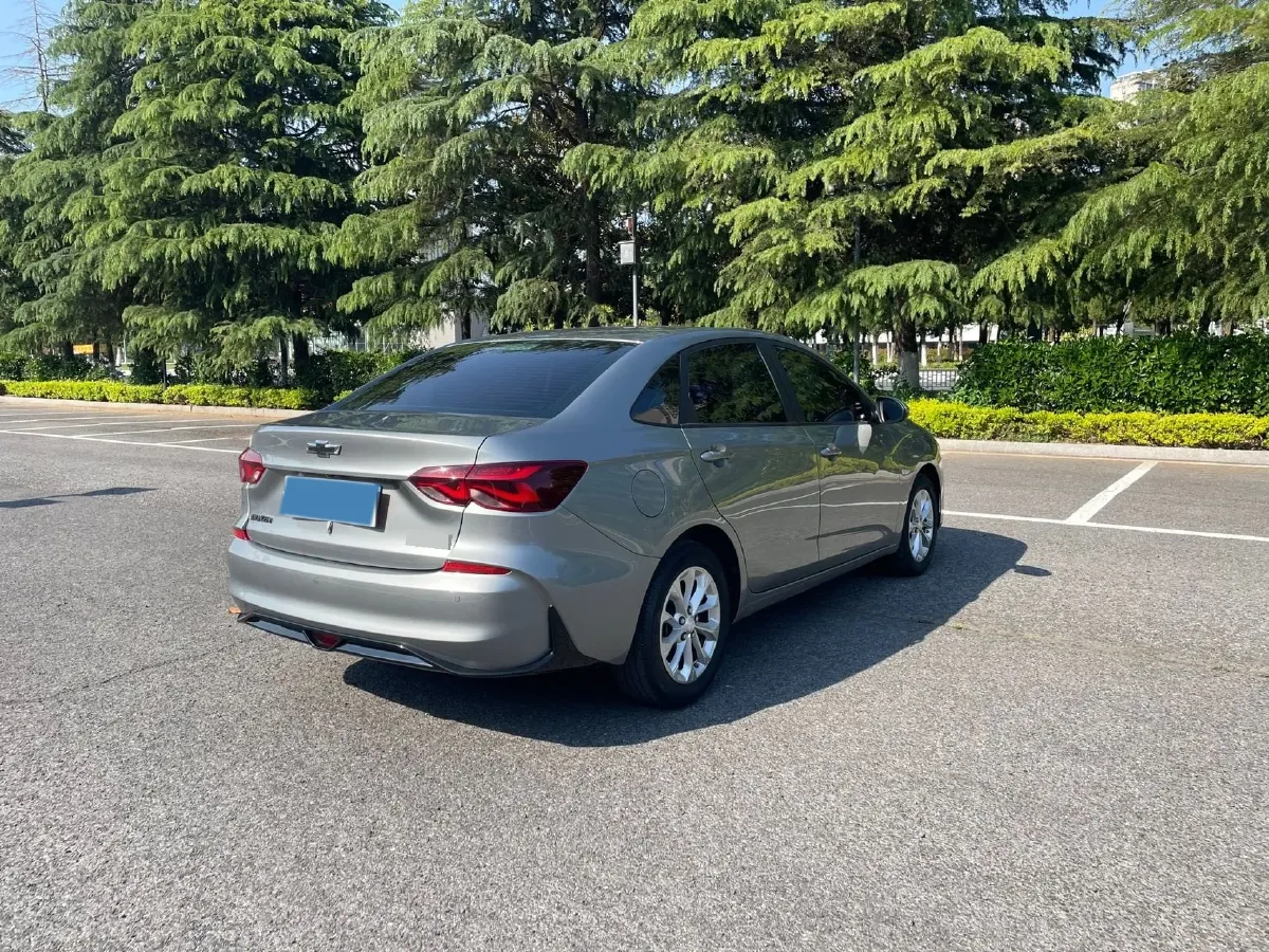 2023 Chevrolet Monza 1.5L 113HP L4 6DCT,autocango,china used car exporter,china ev exporter,chinese used car exporter,chinese used ev exporter