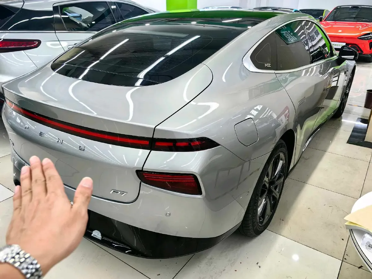 2020 Xpeng P7 BEV 70.8KWH,autocango,china used car exporter,china ev exporter,chinese used car exporter,chinese used ev exporter