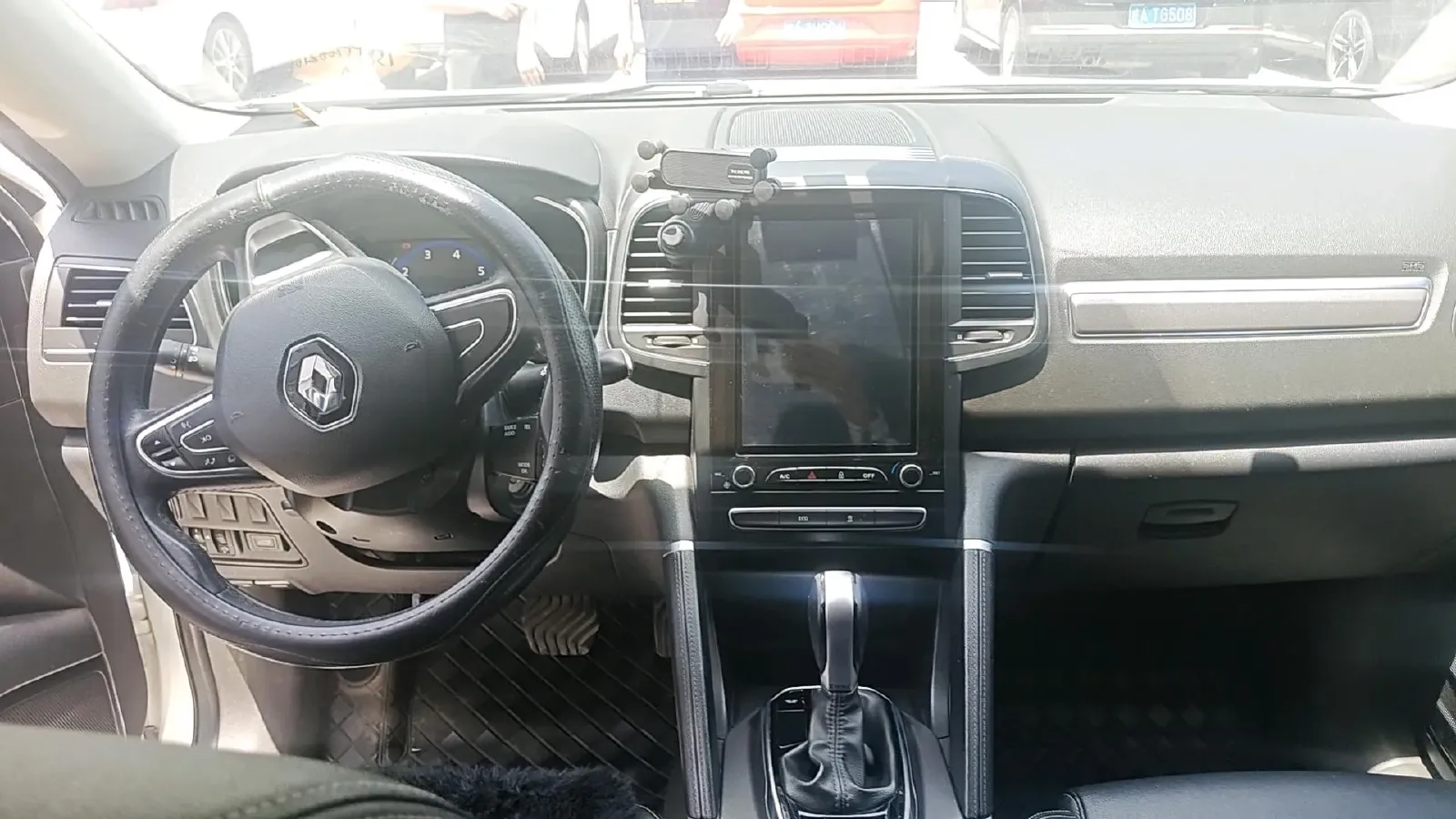 2018 Renault Koleos 2.0L 150HP L4 CVT,autocango,china used car exporter,china ev exporter,chinese used car exporter,chinese used ev exporter