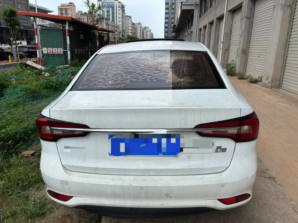 2019 Roewe i5 1.5L 120HP L4 CVT,autocango,china used car exporter,china ev exporter,chinese used car exporter,chinese used ev exporter