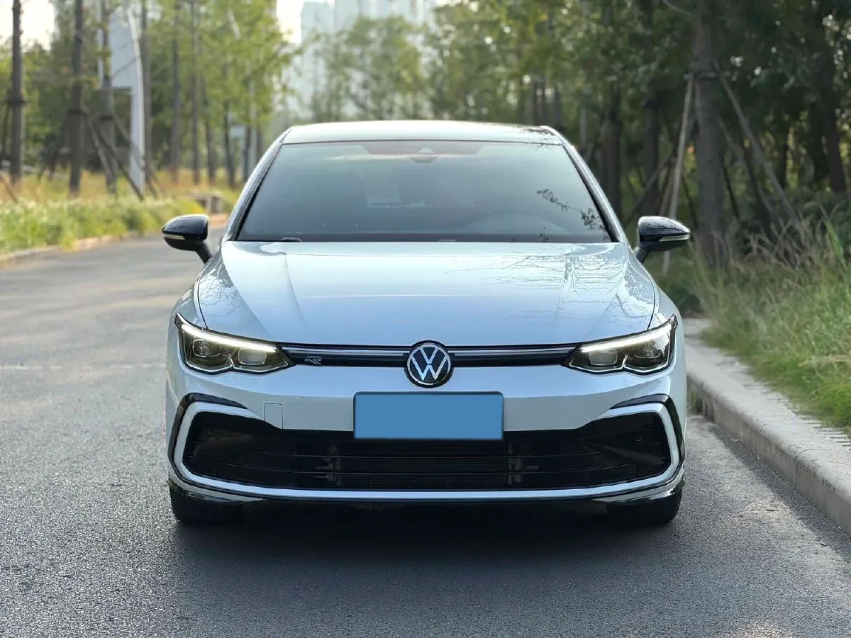 2023 Volkswagen Golf 1.4T 150HP L4 7DCT,autocango,china used car exporter,china ev exporter,chinese used car exporter,chinese used ev exporter