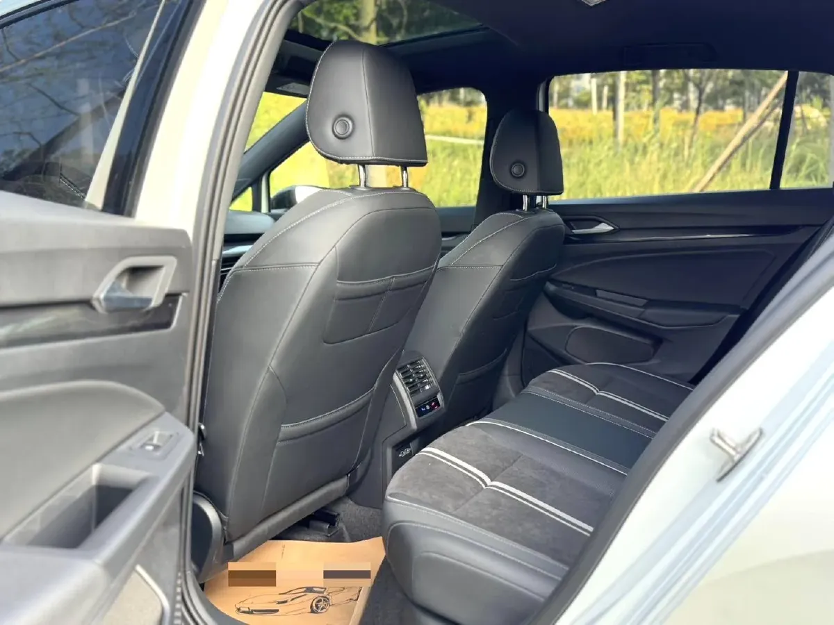 2023 Volkswagen Golf 1.4T 150HP L4 7DCT,autocango,china used car exporter,china ev exporter,chinese used car exporter,chinese used ev exporter