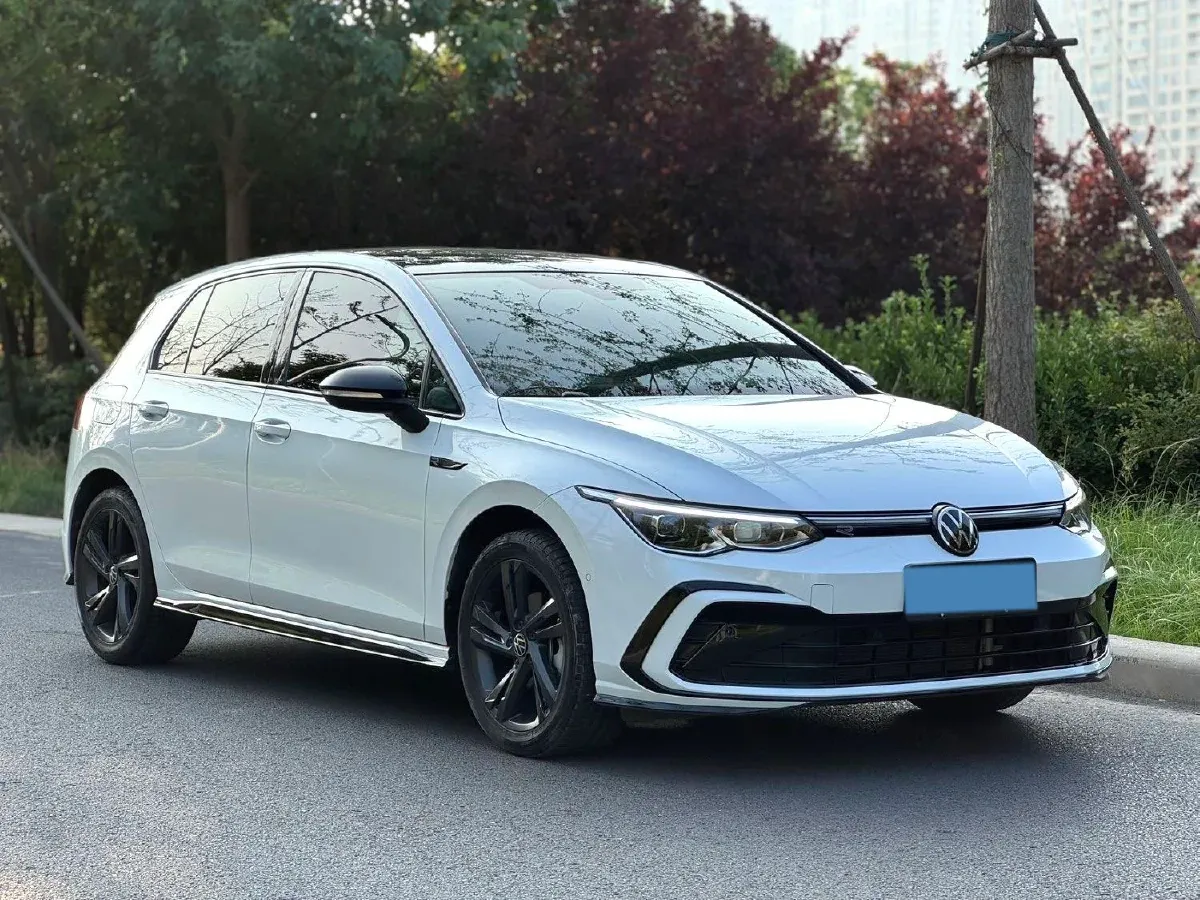 2023 Volkswagen Golf 1.4T 150HP L4 7DCT,autocango,china used car exporter,china ev exporter,chinese used car exporter,chinese used ev exporter
