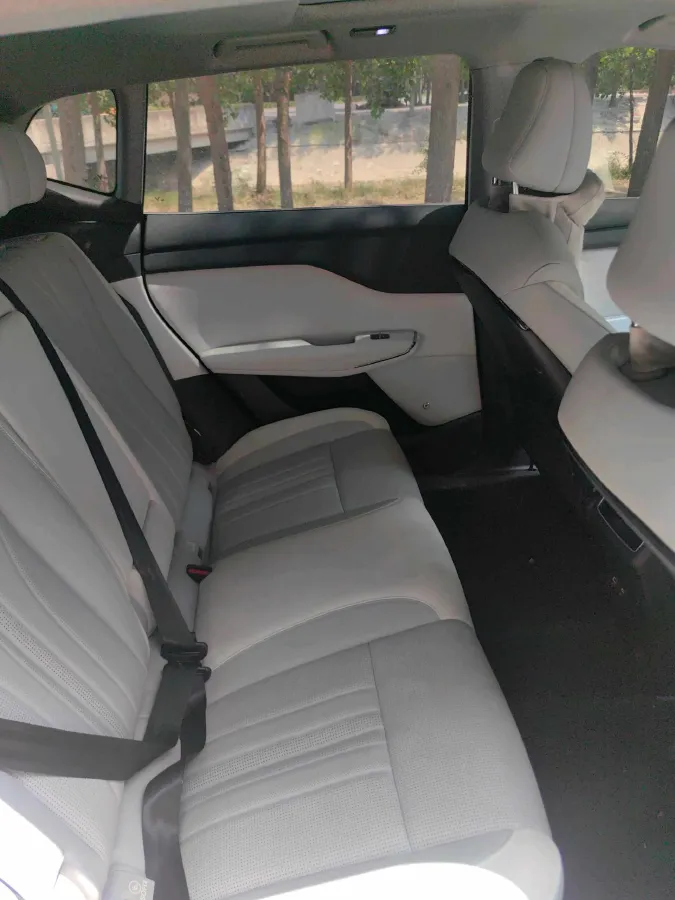 2024 Voyah ZhiYin BEV 77KWH,autocango,china used car exporter,china ev exporter,chinese used car exporter,chinese used ev exporter