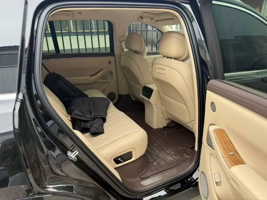 2026 AITO AITO M7 REEV 160HP REEV,autocango,china used car exporter,china ev exporter,chinese used car exporter,chinese used ev exporter