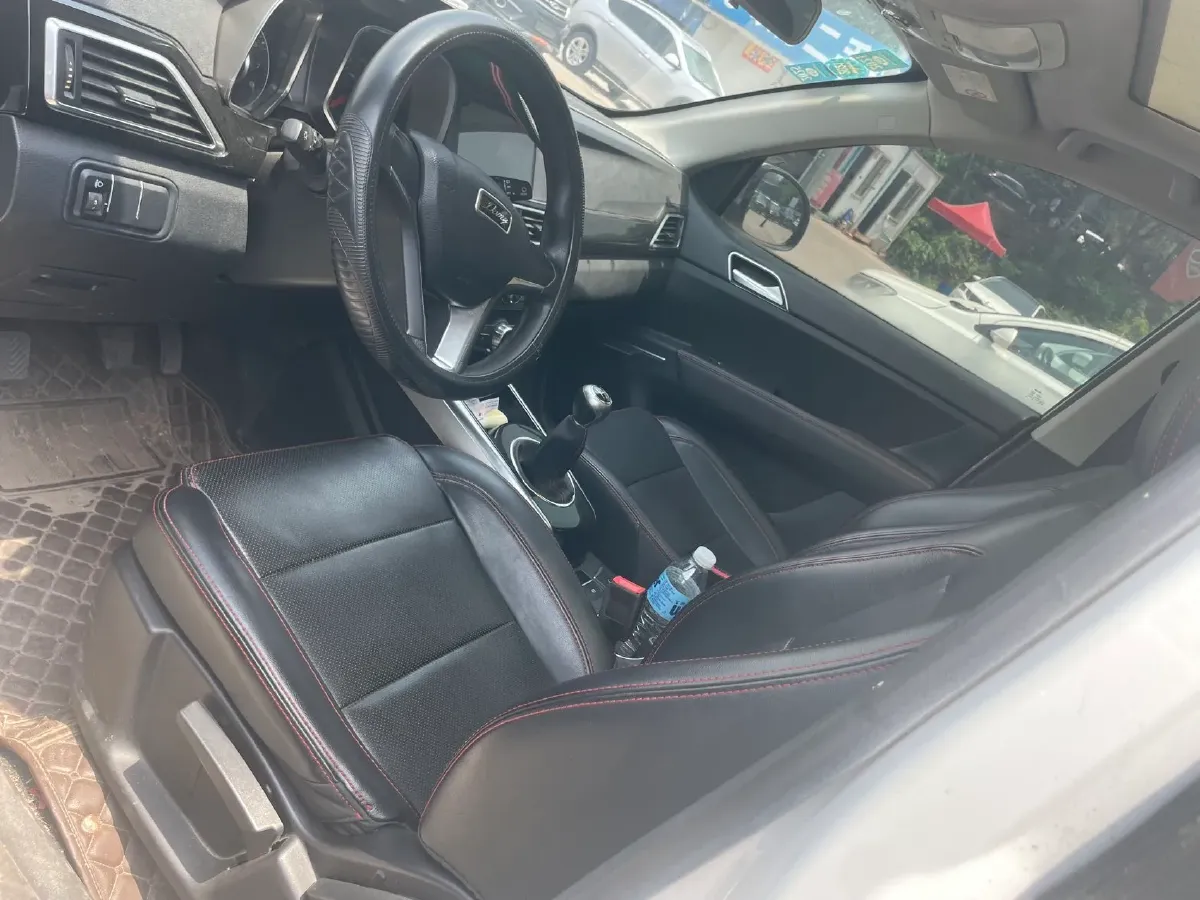 2017 Zotye Damy X5 1.6L 116HP L4 5MT,autocango,china used car exporter,china ev exporter,chinese used car exporter,chinese used ev exporter