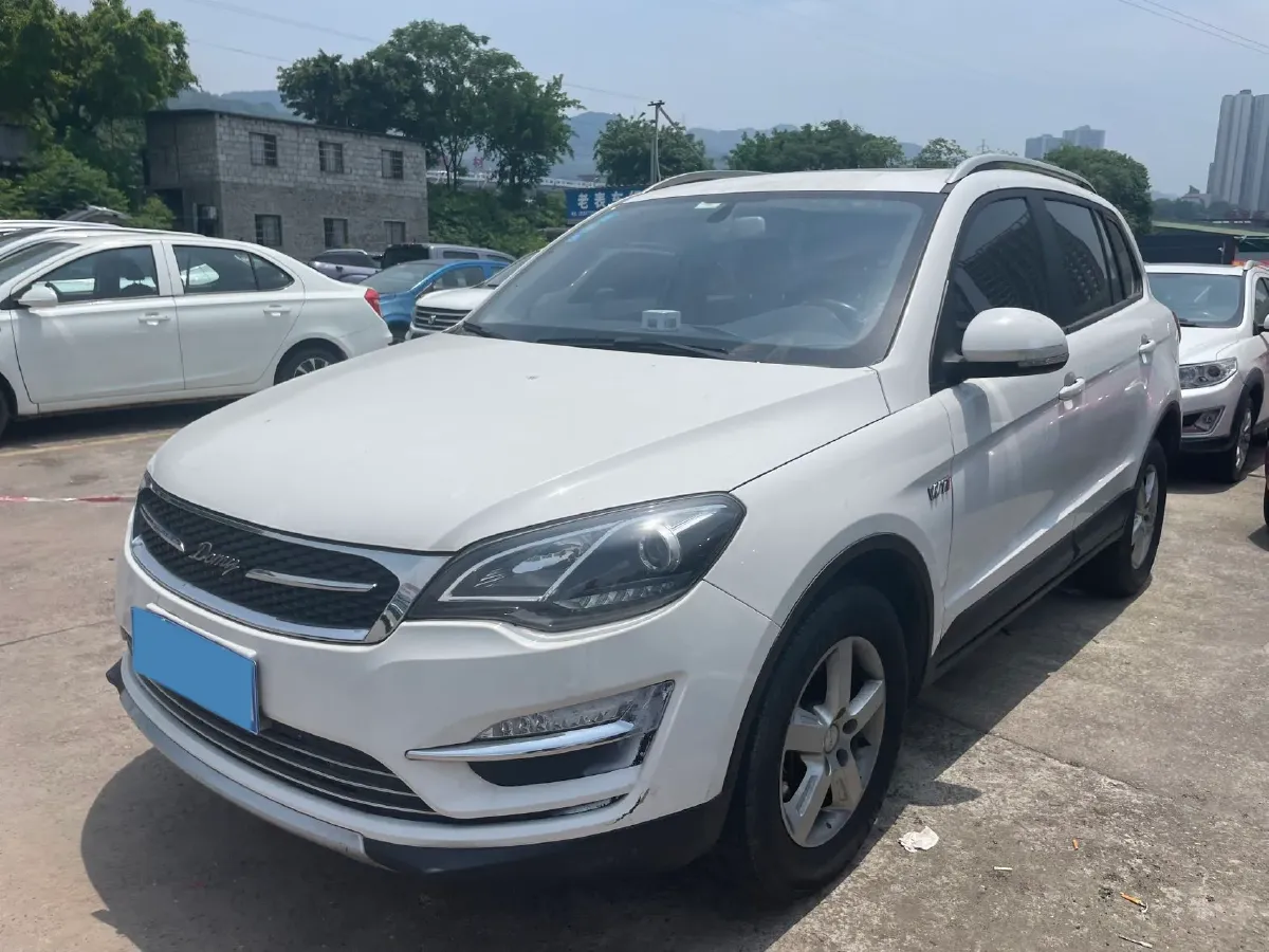 2017 Zotye Damy X5 1.6L 116HP L4 5MT,autocango,china used car exporter,china ev exporter,chinese used car exporter,chinese used ev exporter