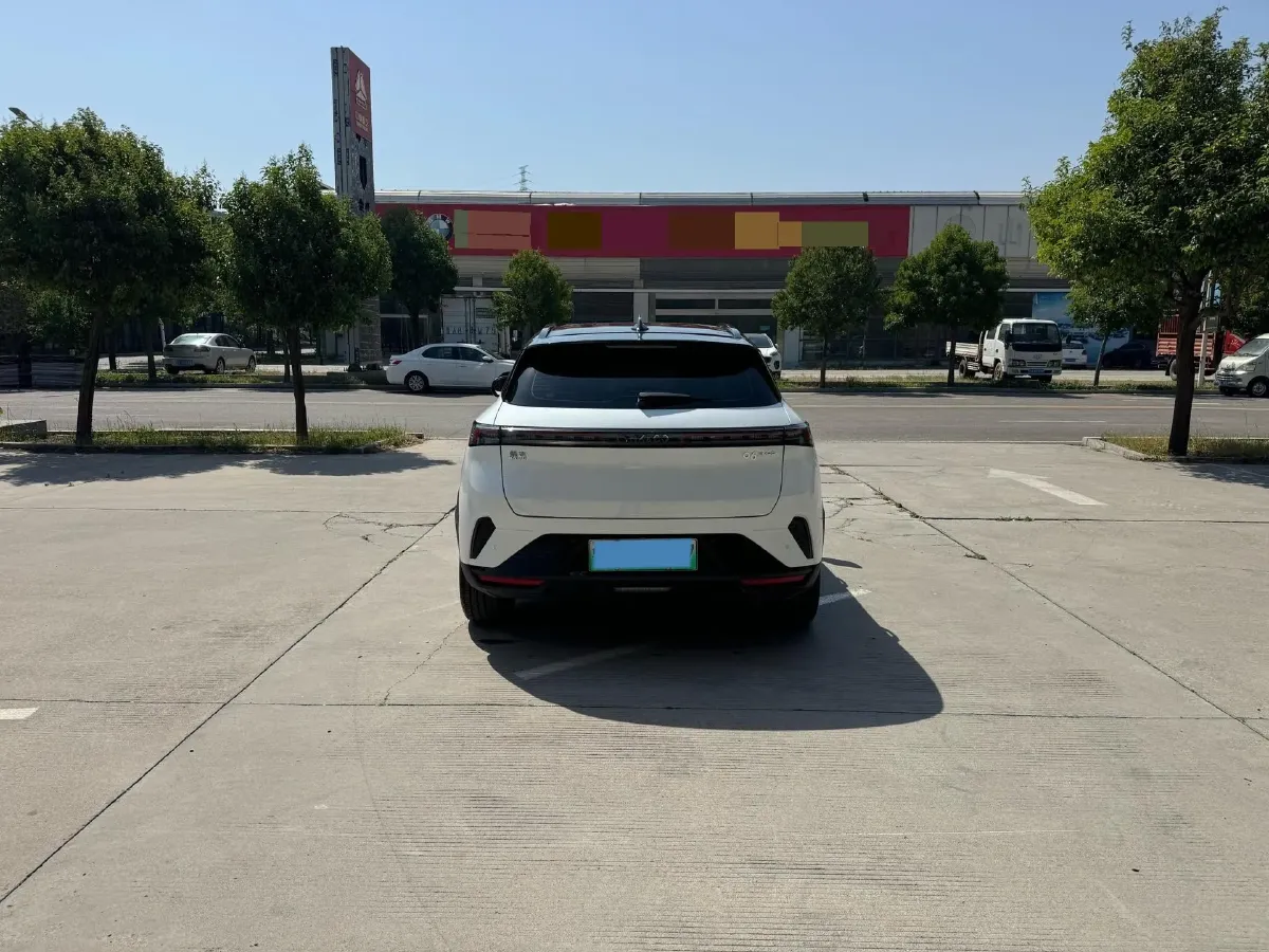 2024 LYNK&CO 06 EM-P 1.5L 120HP L4 3DHT PHEV 19.09KWH,autocango,china used car exporter,china ev exporter,chinese used car exporter,chinese used ev exporter