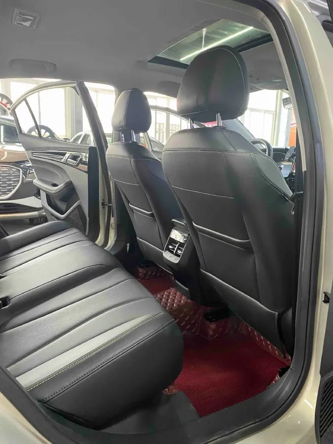 2021 Roewe i5 1.5L 120HP L4 CVT,autocango,china used car exporter,china ev exporter,chinese used car exporter,chinese used ev exporter
