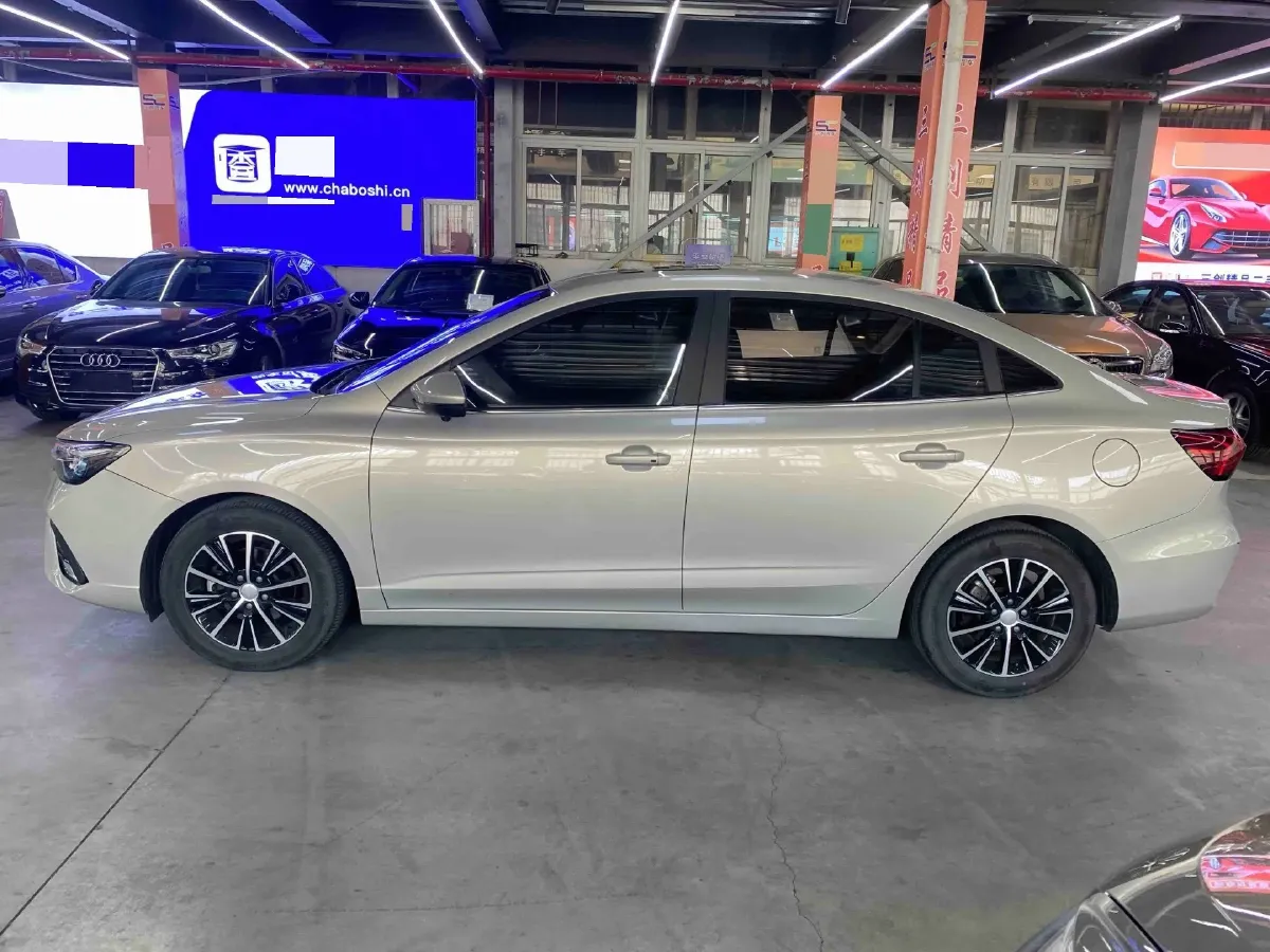 2021 Roewe i5 1.5L 120HP L4 CVT,autocango,china used car exporter,china ev exporter,chinese used car exporter,chinese used ev exporter