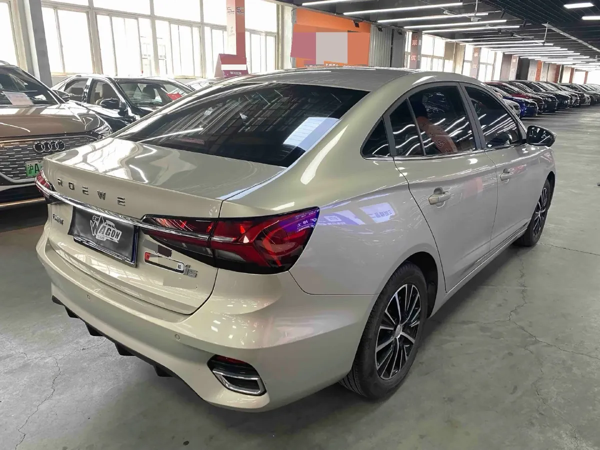 2021 Roewe i5 1.5L 120HP L4 CVT,autocango,china used car exporter,china ev exporter,chinese used car exporter,chinese used ev exporter