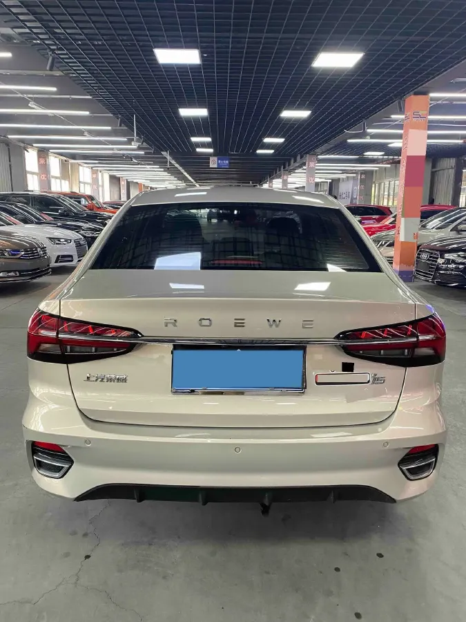 2021 Roewe i5 1.5L 120HP L4 CVT,autocango,china used car exporter,china ev exporter,chinese used car exporter,chinese used ev exporter