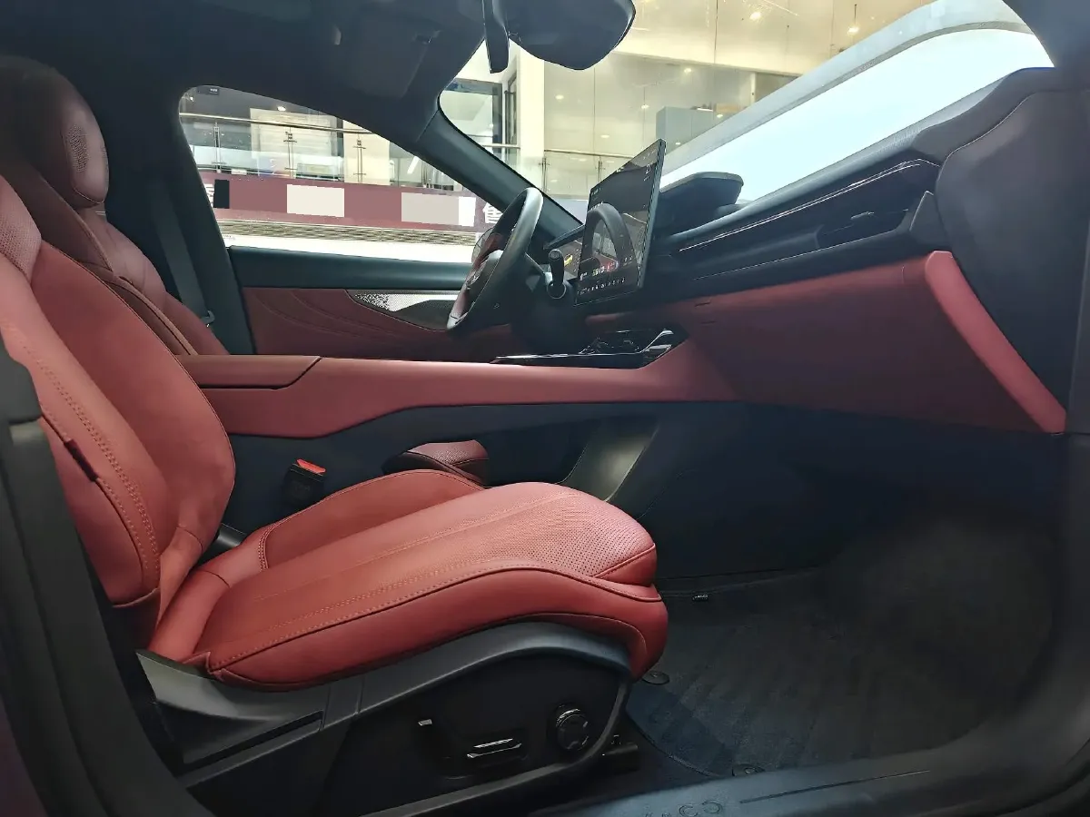 2026 LYNK&CO 07 EM-P 1.5T 163HP L4 3DHT PHEV,autocango,china used car exporter,china ev exporter,chinese used car exporter,chinese used ev exporter