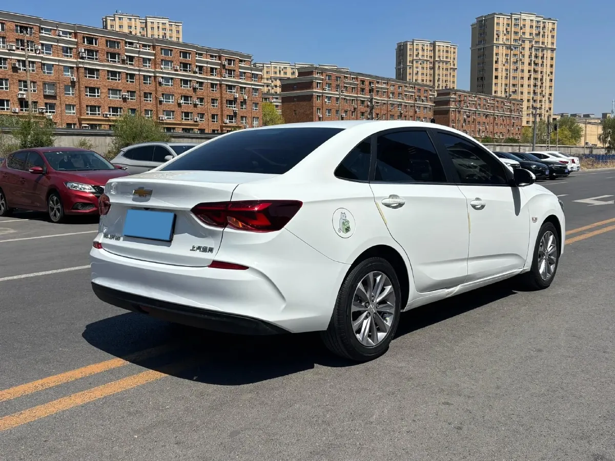 2022 Chevrolet Monza 1.5L 113HP L4 6AT,autocango,china used car exporter,china ev exporter,chinese used car exporter,chinese used ev exporter
