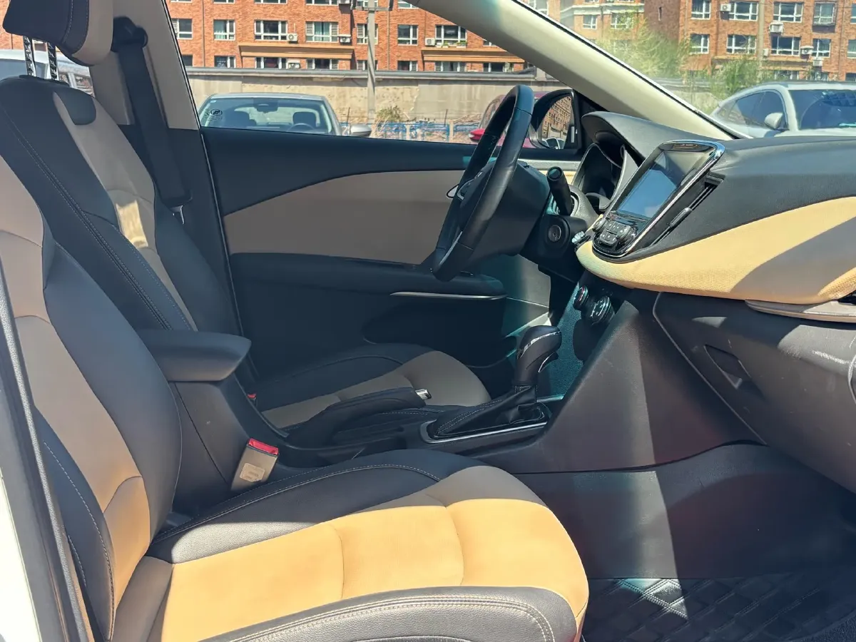 2022 Chevrolet Monza 1.5L 113HP L4 6AT,autocango,china used car exporter,china ev exporter,chinese used car exporter,chinese used ev exporter
