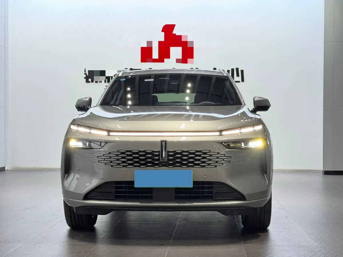 2024 WEY Mocha 1.5T 170HP L4 4DHT PHEV 35.04KWH,autocango,china used car exporter,china ev exporter,chinese used car exporter,chinese used ev exporter