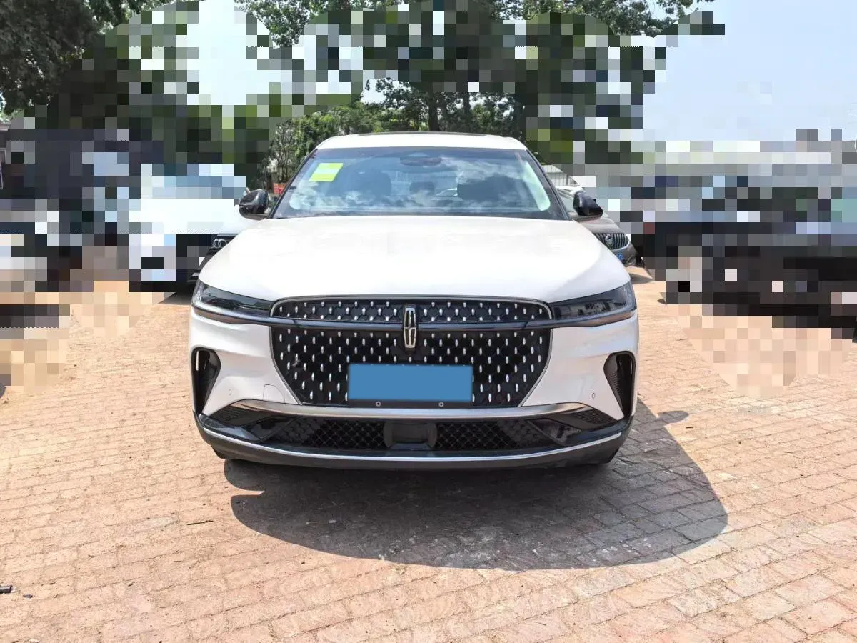 2026 Lincoln Nautilus 2.0T 261HP L4 8AT,autocango,china used car exporter,china ev exporter,chinese used car exporter,chinese used ev exporter