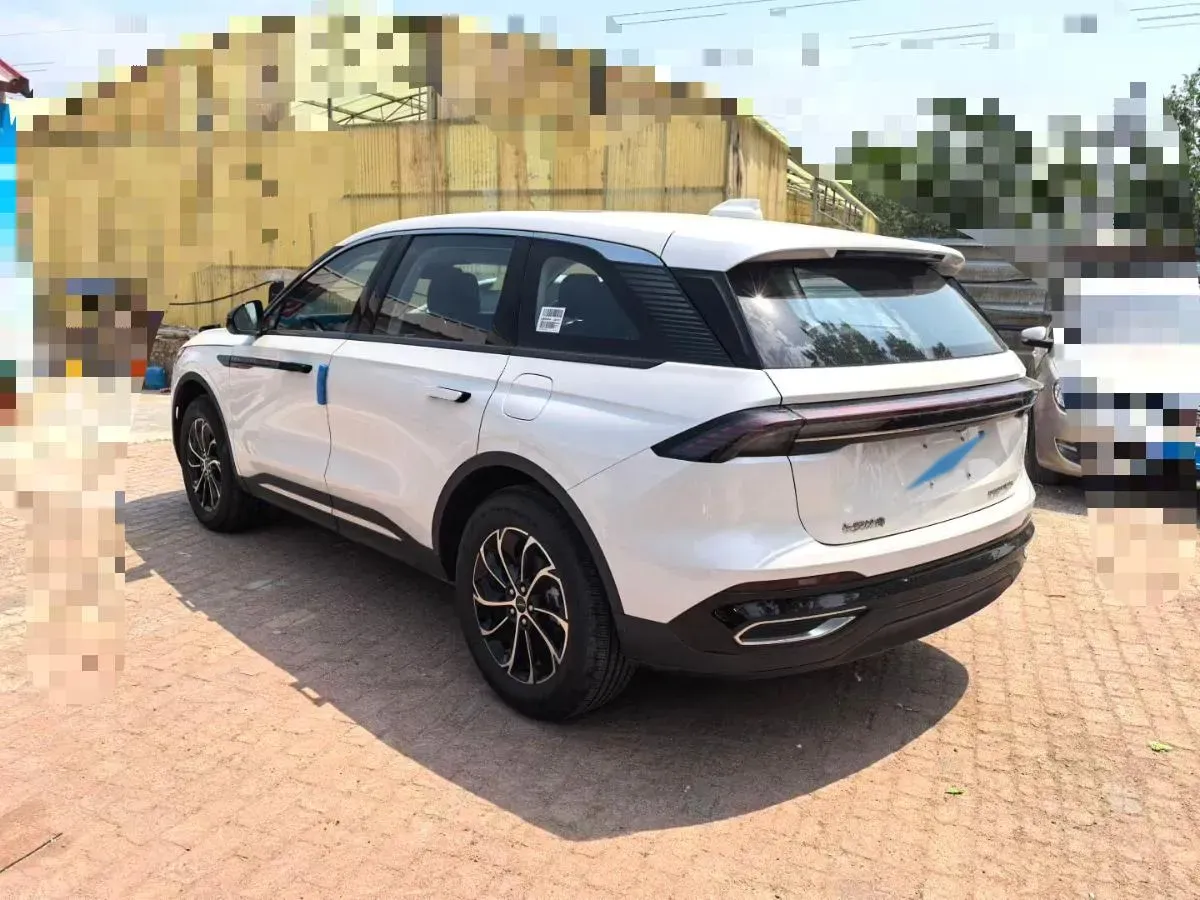 2026 Lincoln Nautilus 2.0T 261HP L4 8AT,autocango,china used car exporter,china ev exporter,chinese used car exporter,chinese used ev exporter