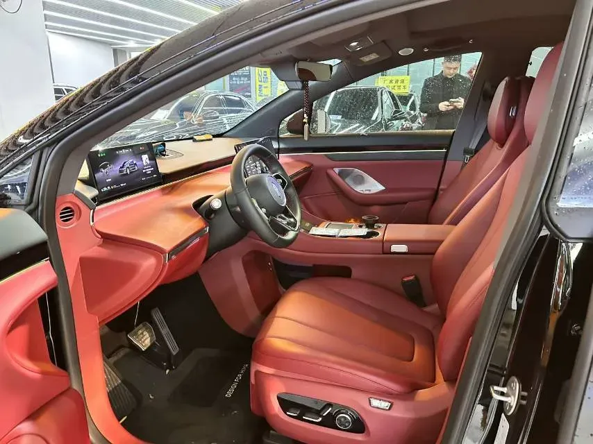 2026 Luxeed R7 REEV 156HP REEV,autocango,china used car exporter,china ev exporter,chinese used car exporter,chinese used ev exporter