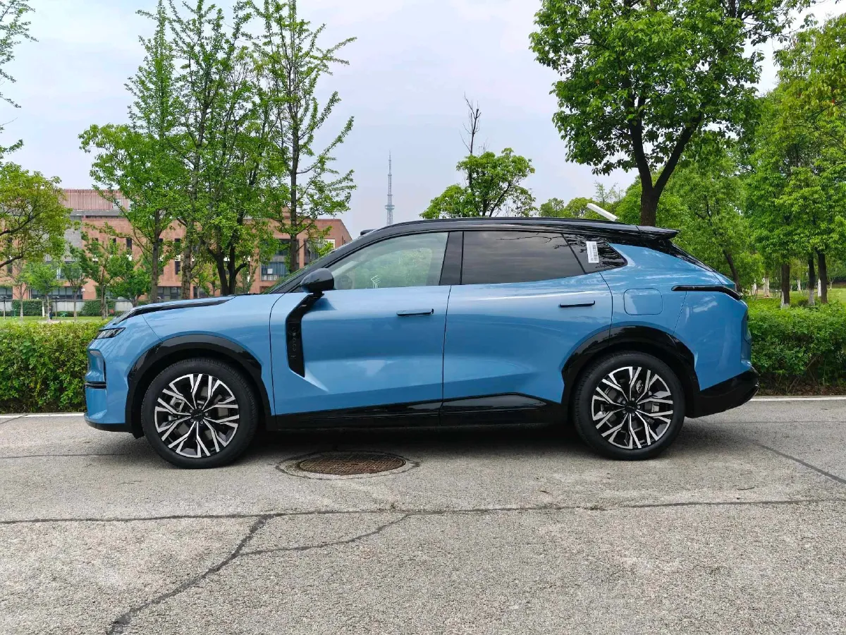 2026 LYNK&CO 08 EM-P 1.5T 163HP L4 3DHT PHEV,autocango,china used car exporter,china ev exporter,chinese used car exporter,chinese used ev exporter