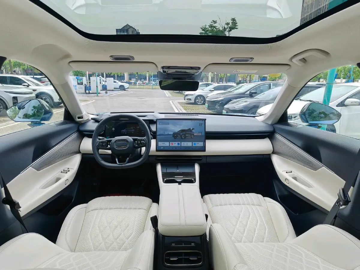 2026 LYNK&CO 08 EM-P 1.5T 163HP L4 3DHT PHEV,autocango,china used car exporter,china ev exporter,chinese used car exporter,chinese used ev exporter